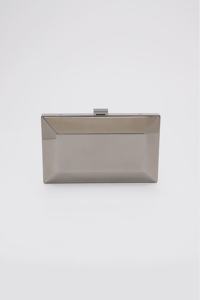 360 view of Milan clutch with a geometric beveled metal frame in reflective silver.